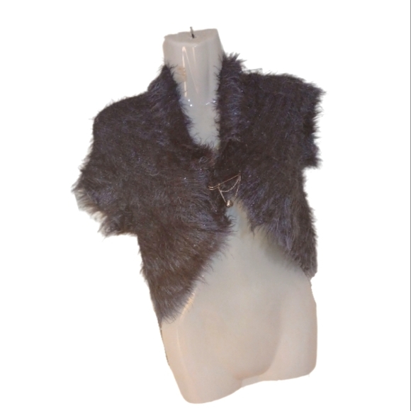 Gray Cover-up cardigan vest - Picture 4 of 5